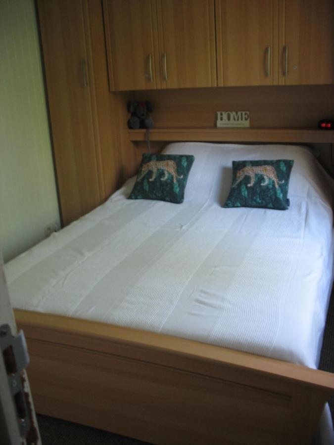 Durbuy Kleine Familiechalet Edelweiss 4 A 5 Pers Ngoại thất bức ảnh
